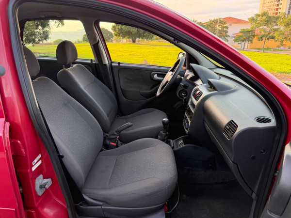 CHEVROLET Corsa Hatch 1.4 4P PREMIUM FLEX