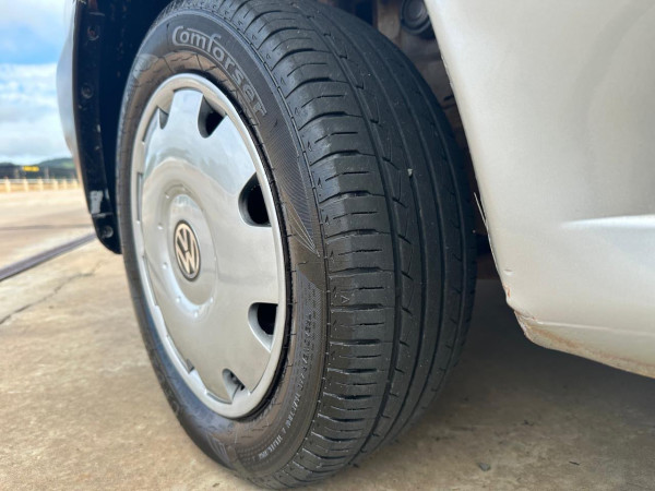 VOLKSWAGEN Gol 1.0 I