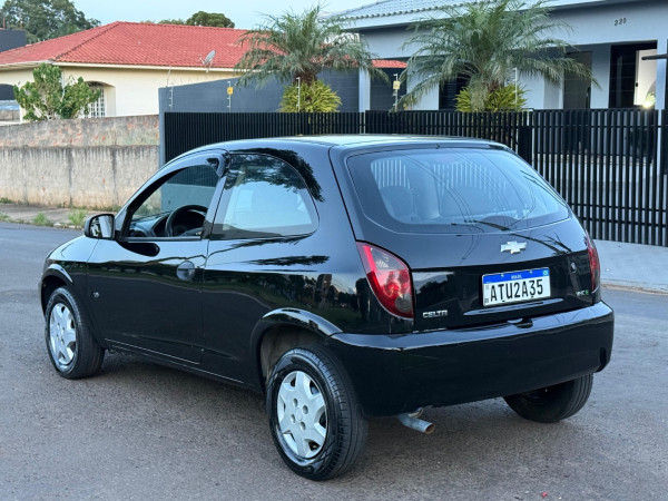 CHEVROLET Celta 1.0 4P VHCE FLEX LIFE