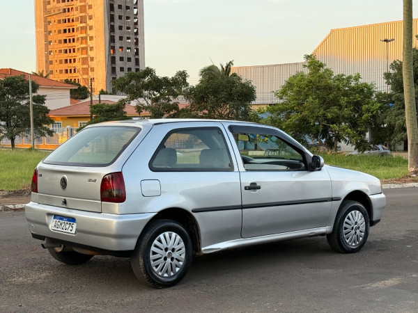 VOLKSWAGEN Gol 1.6 I