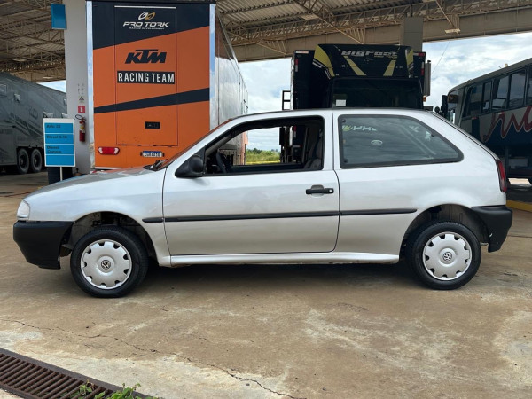 VOLKSWAGEN Gol 1.0 I