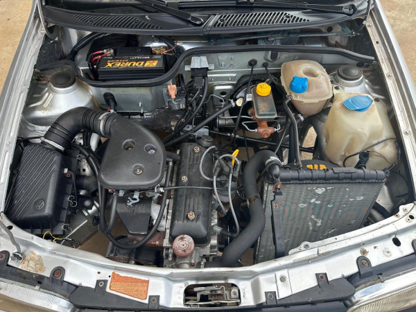 VOLKSWAGEN Gol 1.0 I