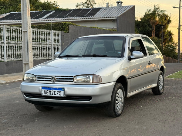 VOLKSWAGEN Gol 1.6 I