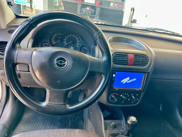 CHEVROLET Montana 1.4 FLEX CONQUEST