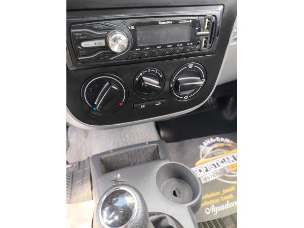 VOLKSWAGEN Gol 1.0 G4 FLEX