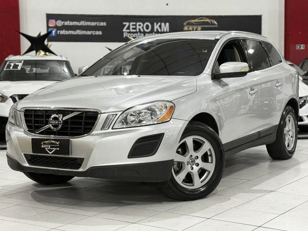 XC60 2.0 T5 COMFORT FWD TURBO