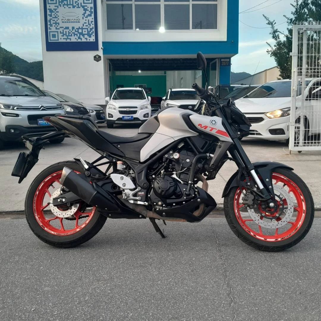 MT-03 ABS 
