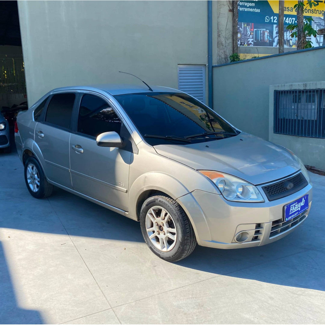 FIESTA 1.6 MPI SEDAN 8V