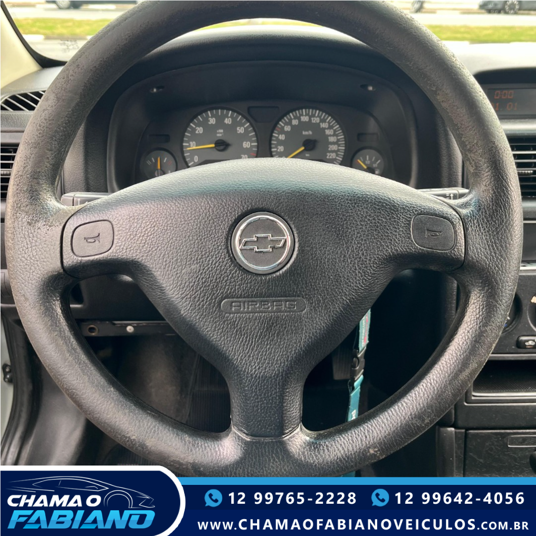 Astra Hatch 2.0 4P ADVANTAGE FLEX AUTOMÁTICO