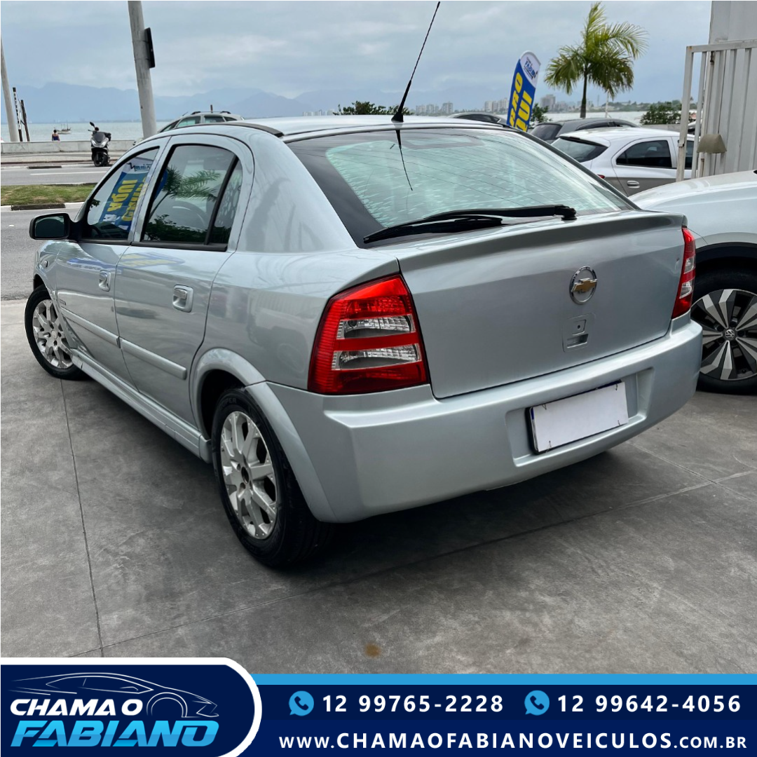Astra Hatch 2.0 4P ADVANTAGE FLEX AUTOMÁTICO