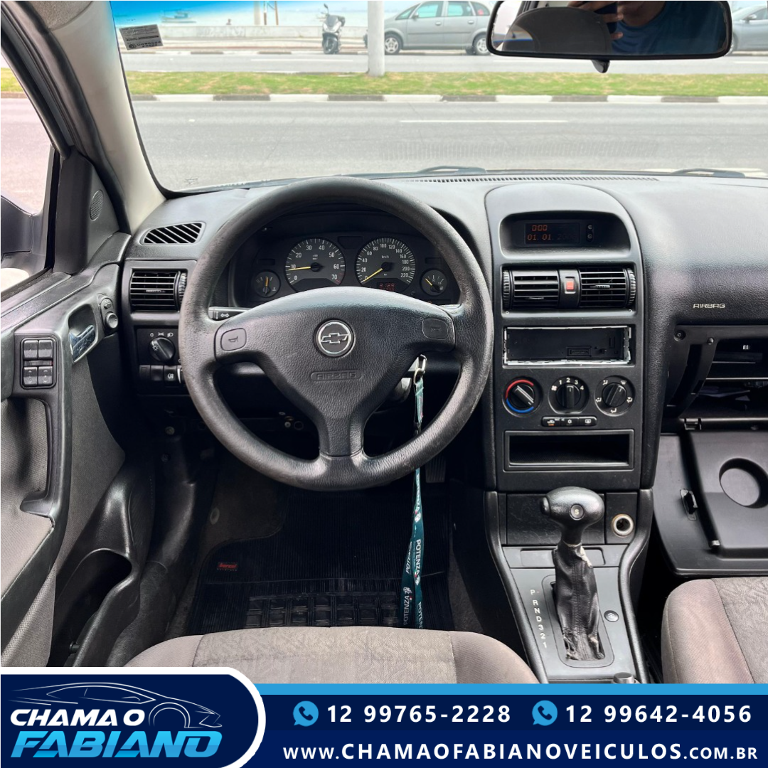 Astra Hatch 2.0 4P ADVANTAGE FLEX AUTOMÁTICO