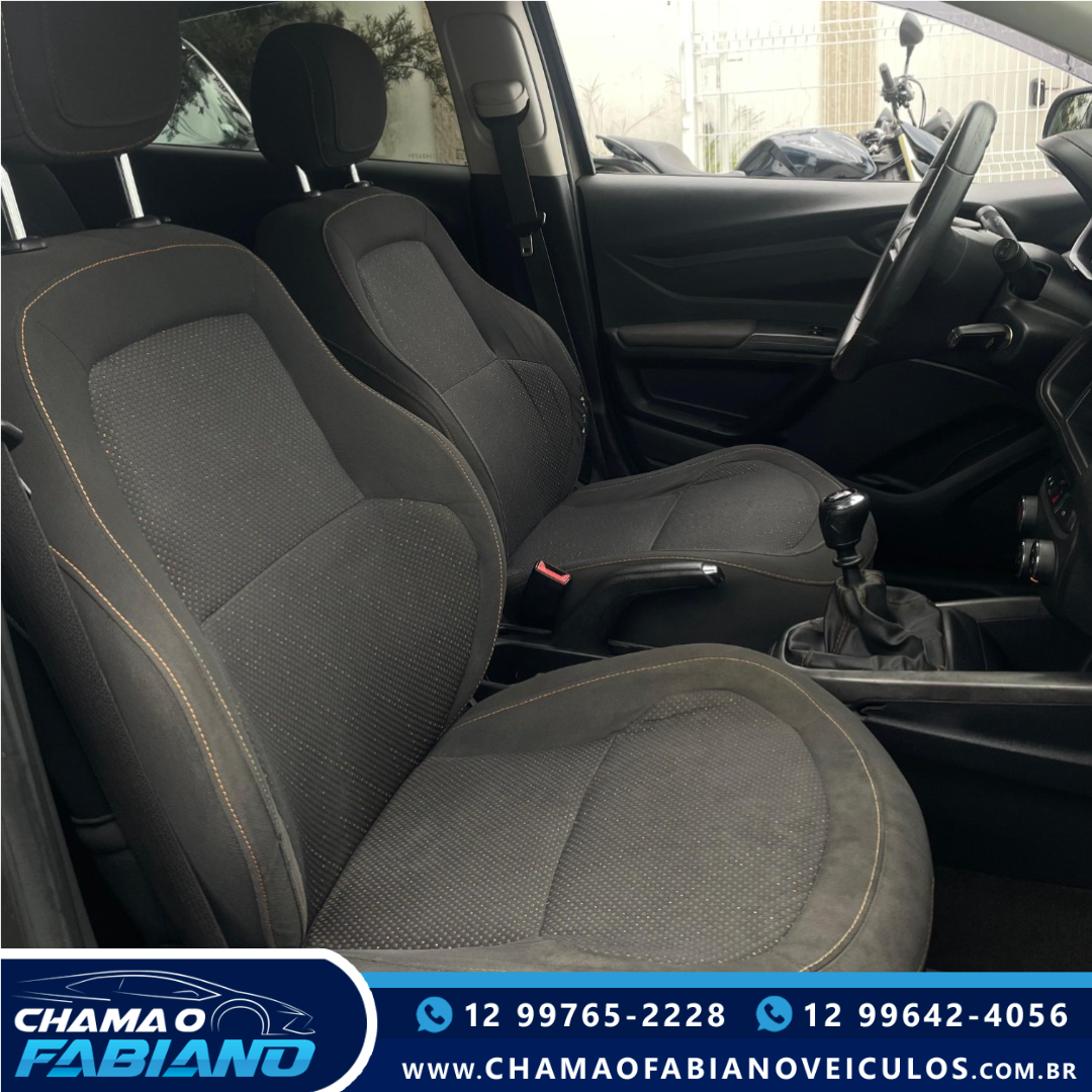 CHEVROLET Onix Hatch 1.0 4P FLEX LT CHEVROLET Onix Hatch 1.0 4P FLEX LT