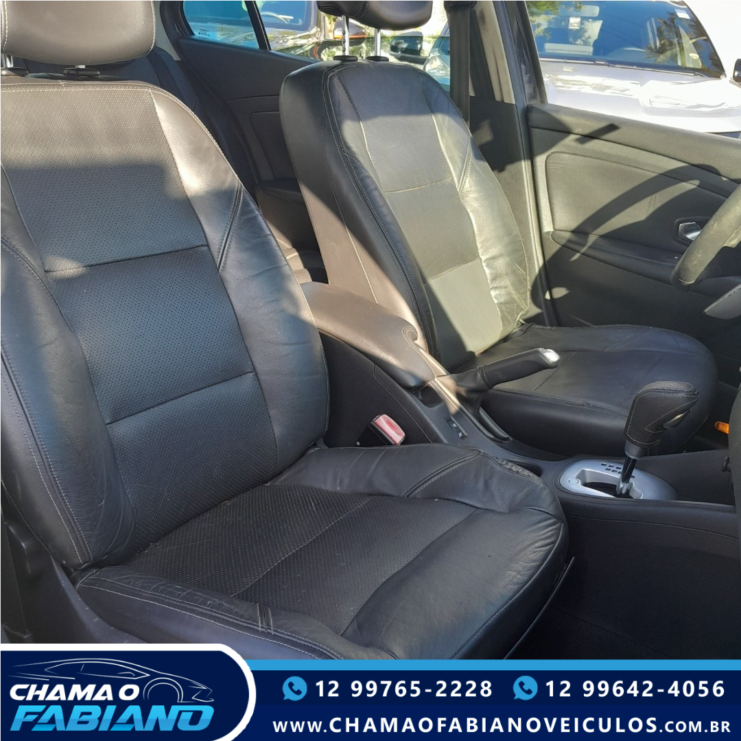 RENAULT Fluence 2.0 16V 4P FLEX DYNAMIQUE AUTOMÁTICO