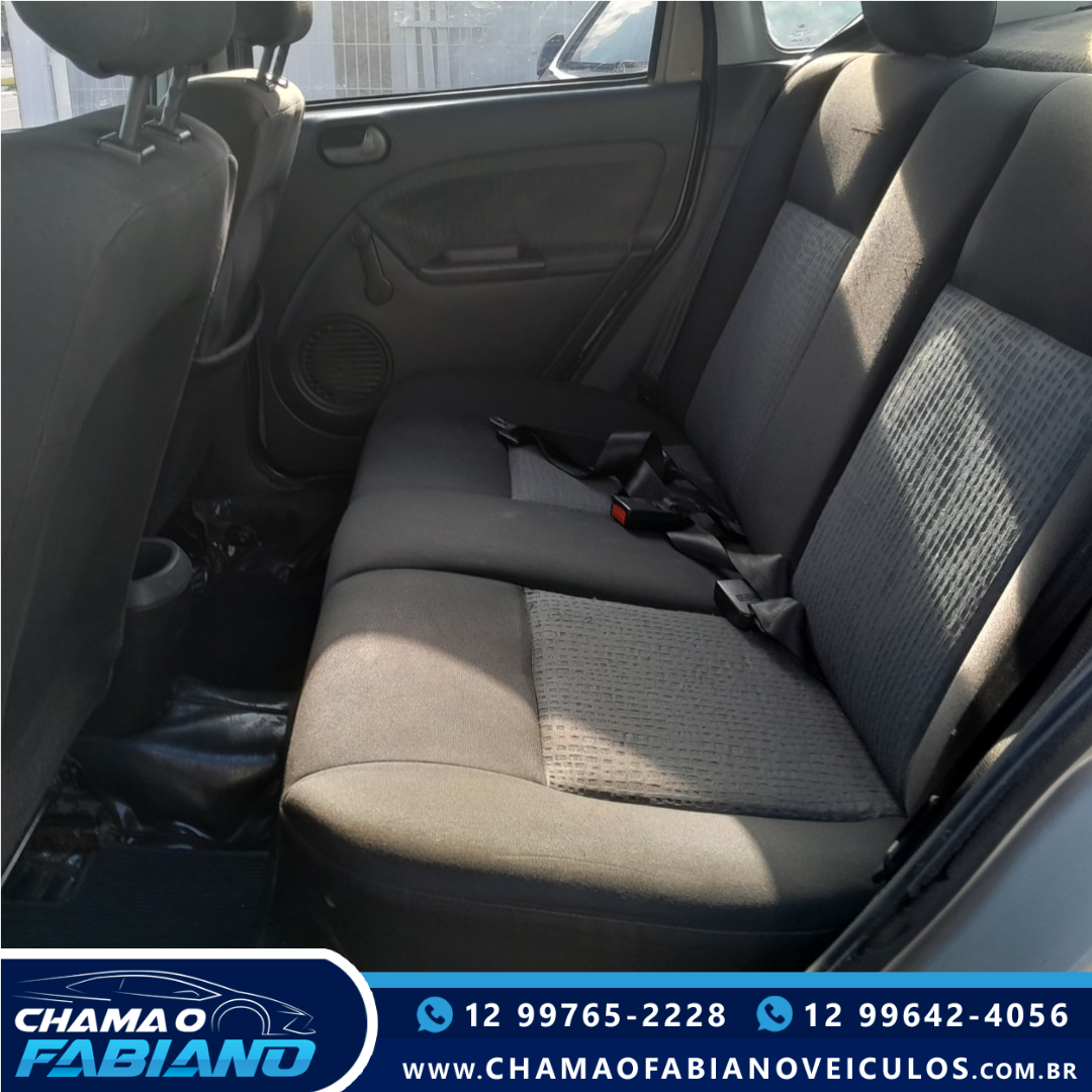 Fiesta Sedan 1.6 4P FLEX