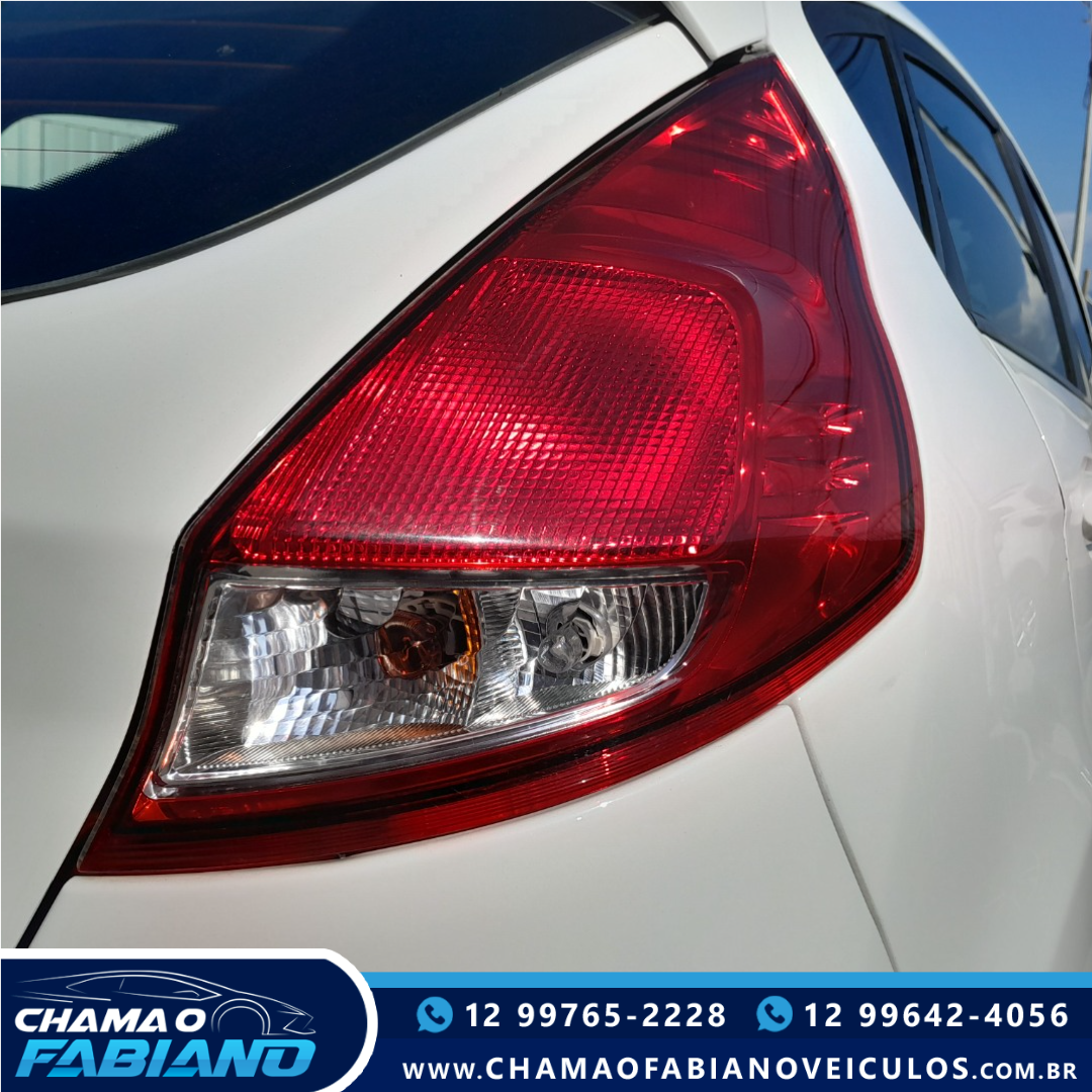 Fiesta Hatch 1.6 4P FLEX SE POWERSHIFT AUTOMÁTICO