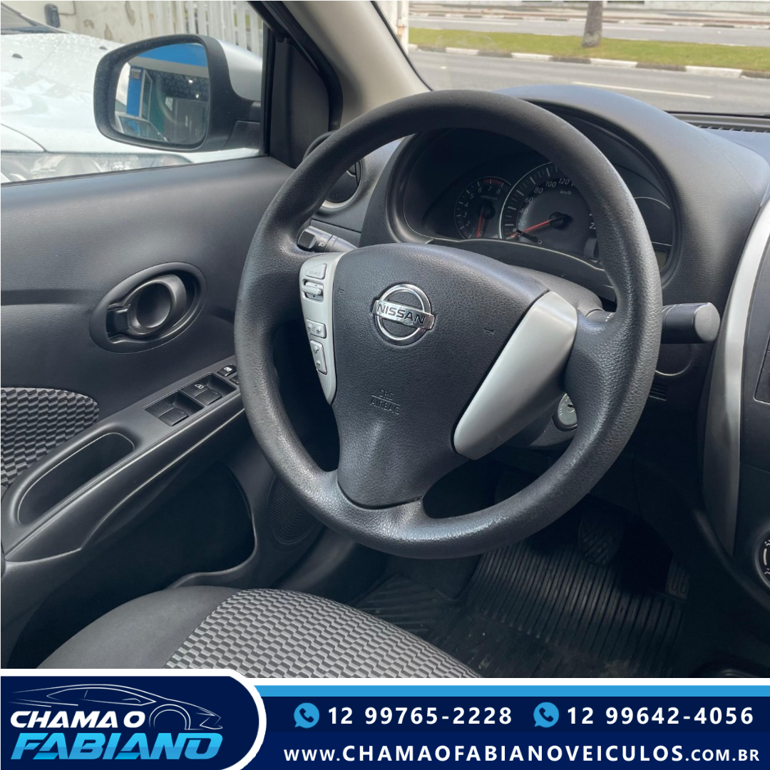 Versa Sedan 1.0 4P FLEX S