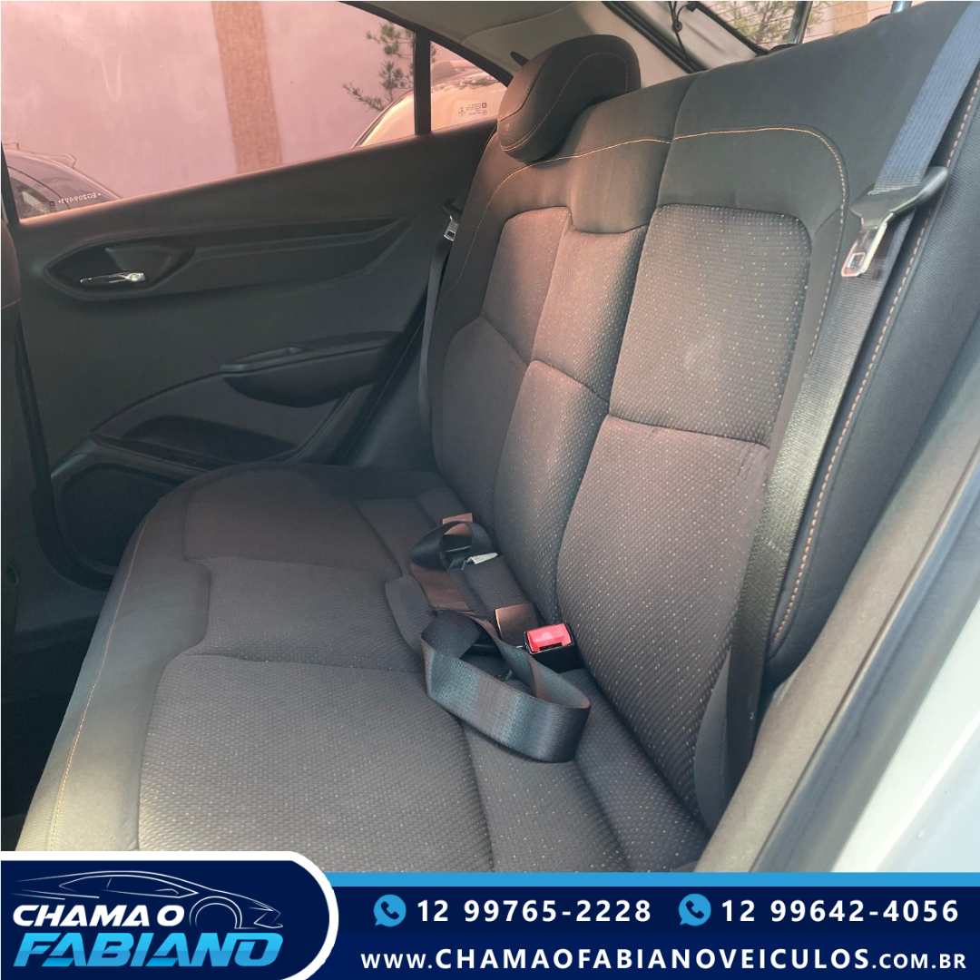 CHEVROLET Onix Hatch 1.4 4P FLEX LTZ CHEVROLET Onix Hatch 1.4 4P FLEX LTZ