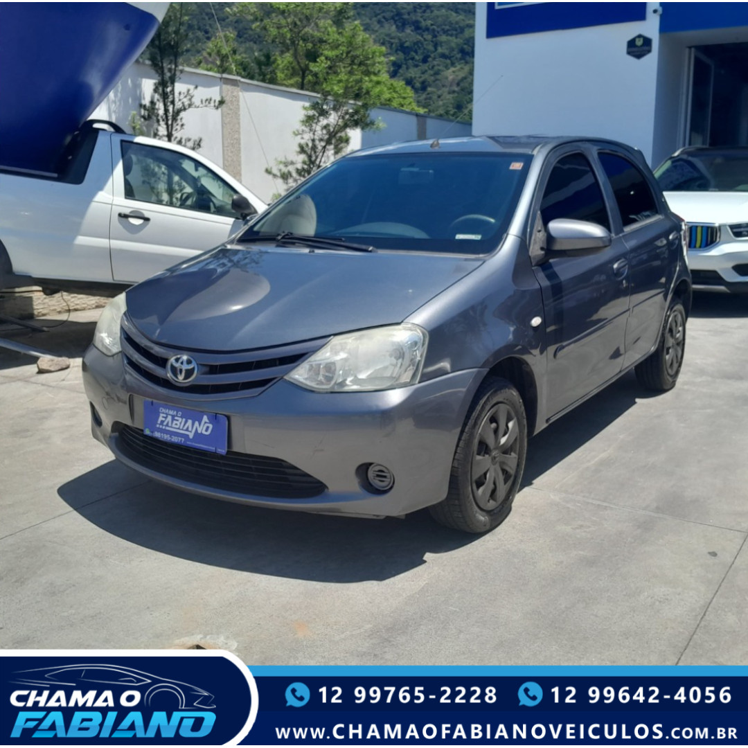 TOYOTA Etios Hatch 1.3 16V 4P FLEX X