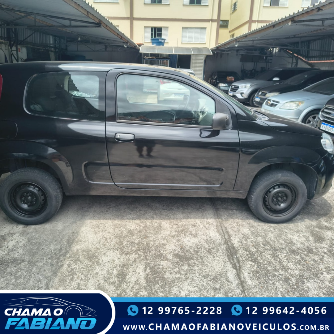 FIAT Uno 1.0 FLEX VIVACE