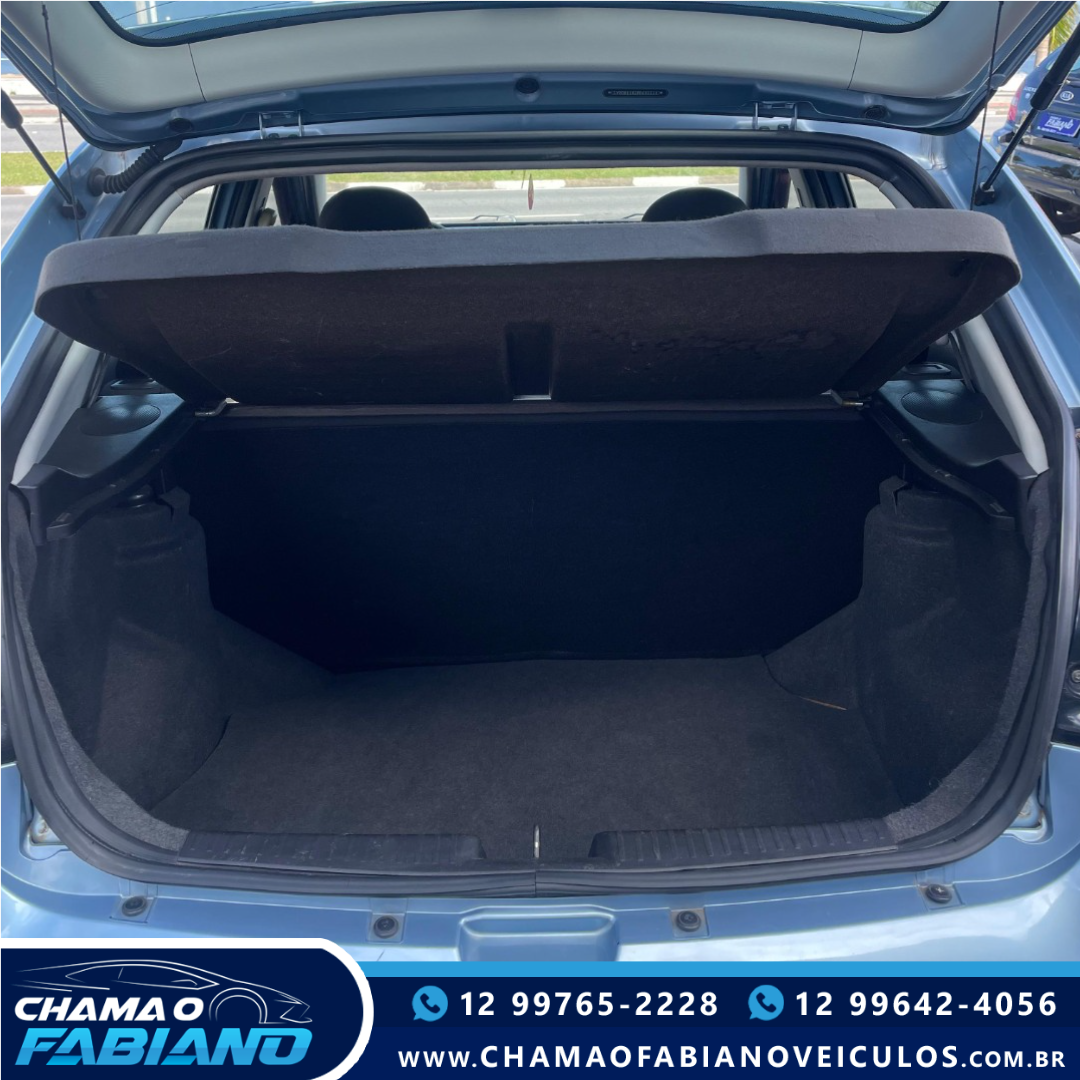 Celer Hatch 1.5 16V 4P FLEX