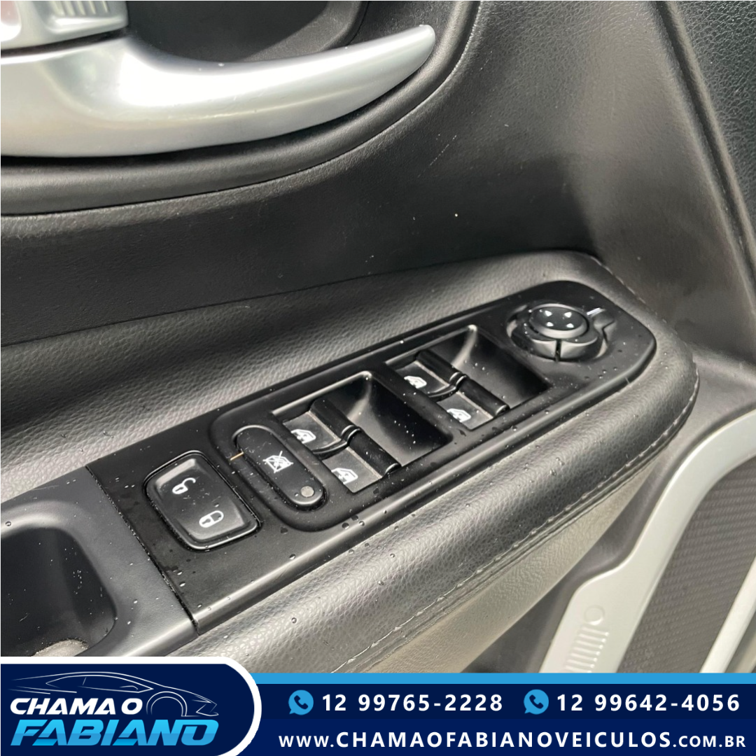 Renegade 1.8 16V 4P FLEX AUTOMÁTICO