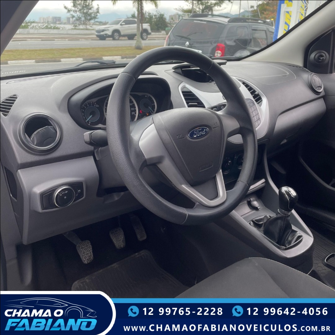 FORD Ka Hatch 1.0 12V 4P TI-VCT SE FLEX FORD Ka Hatch 1.0 12V 4P TI-VCT SE FLEX