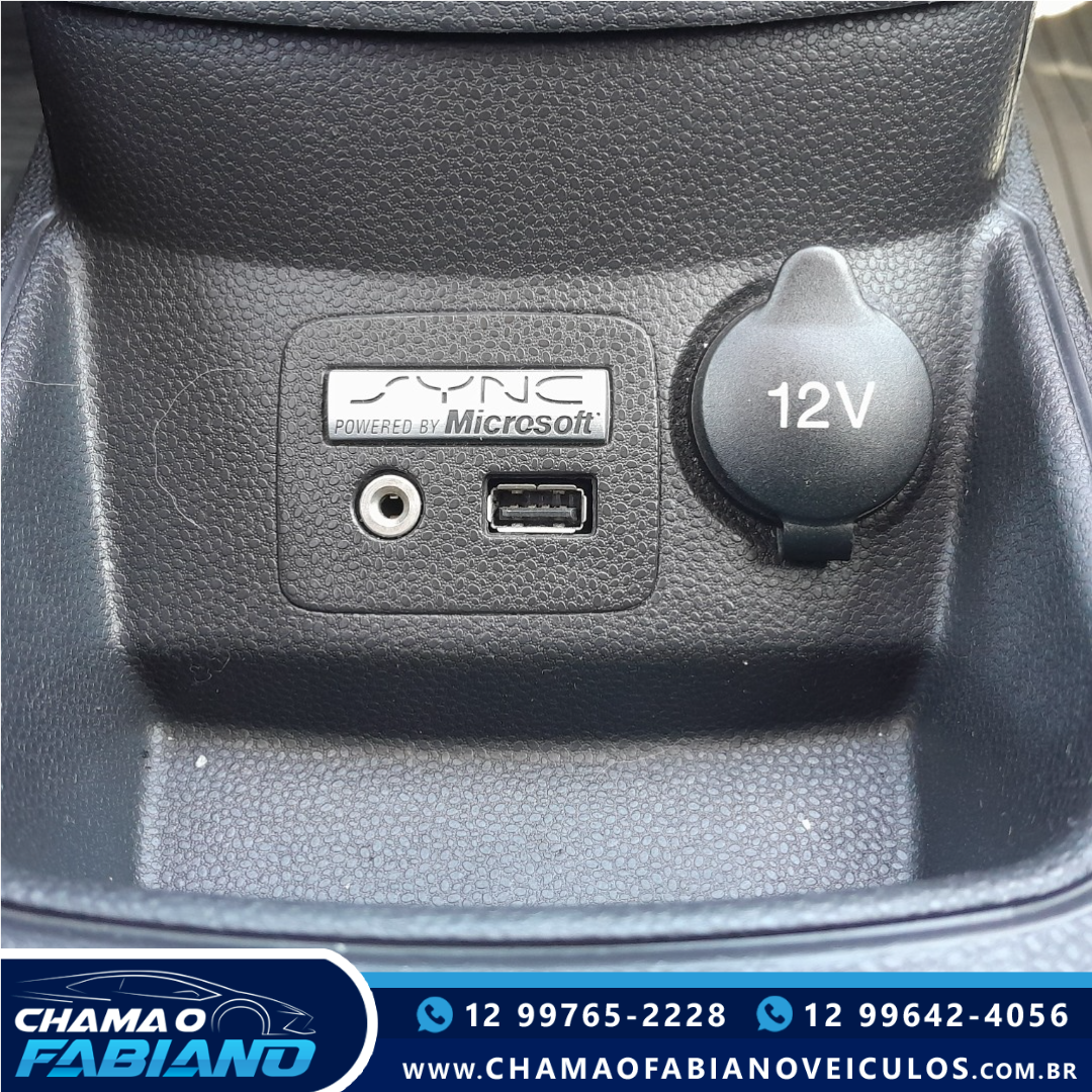 Fiesta Hatch 1.6 4P SE FLEX