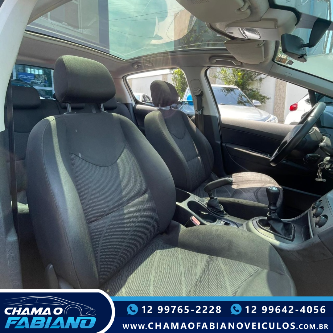 PEUGEOT 308 1.6 16V 4P FLEX ACTIVE