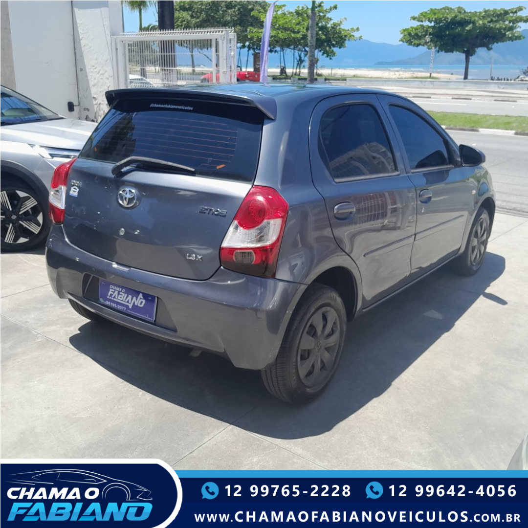 TOYOTA Etios Hatch 1.3 16V 4P FLEX X