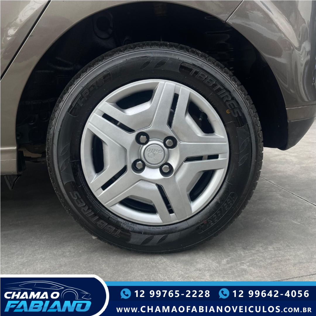 CHEVROLET Onix Hatch 1.0 4P FLEX LT CHEVROLET Onix Hatch 1.0 4P FLEX LT