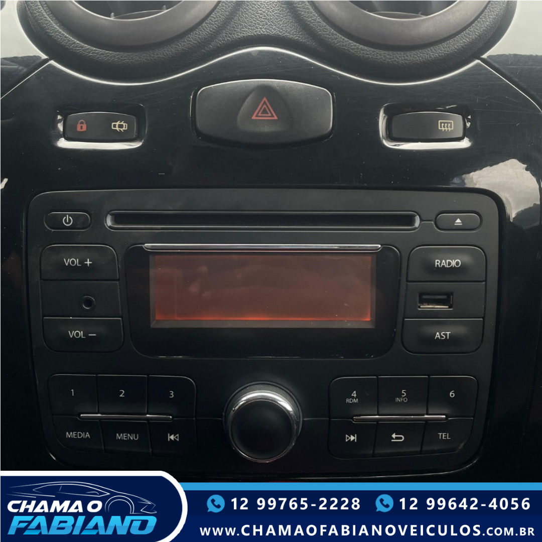 RENAULT Sandero 1.6 16V 4P FLEX STEPWAY RENAULT Sandero 1.6 16V 4P FLEX STEPWAY