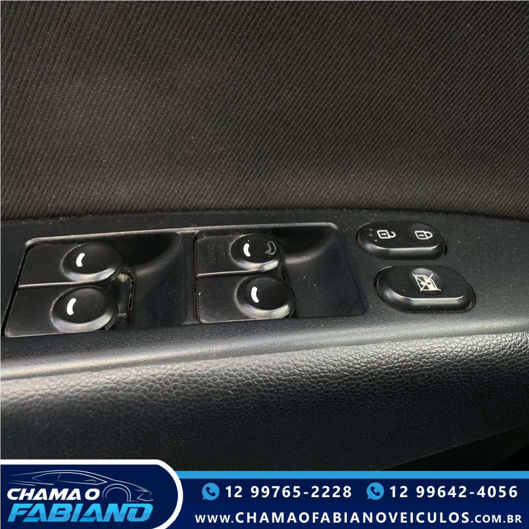 HYUNDAI HB 20 Hatch 1.0 12V 4P FLEX COMFORT HYUNDAI HB 20 Hatch 1.0 12V 4P FLEX COMFORT