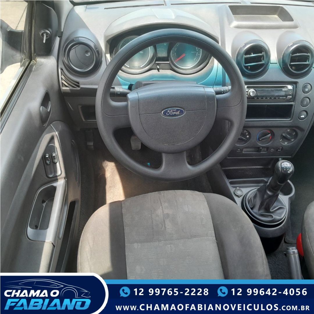 FORD Fiesta Hatch 1.0 4P FLEX FORD Fiesta Hatch 1.0 4P FLEX