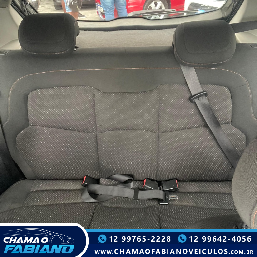 CHEVROLET Onix Hatch 1.0 4P FLEX LT CHEVROLET Onix Hatch 1.0 4P FLEX LT