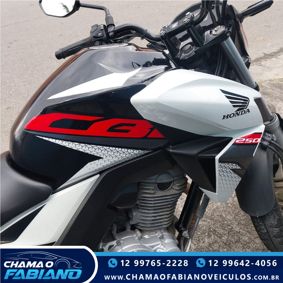 CB 250 F Twister Modelo sem Versão