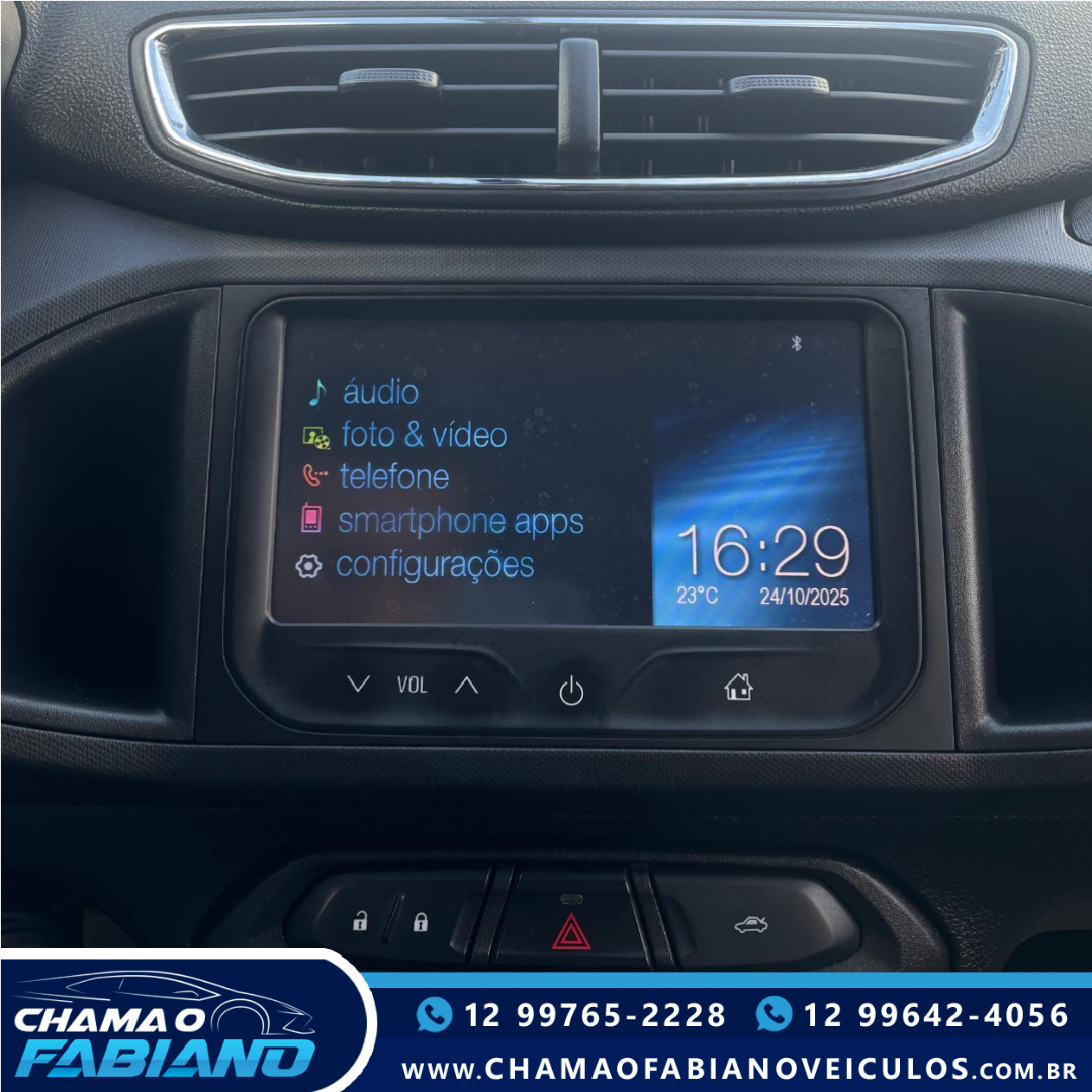 CHEVROLET Onix Hatch 1.4 4P FLEX LTZ CHEVROLET Onix Hatch 1.4 4P FLEX LTZ