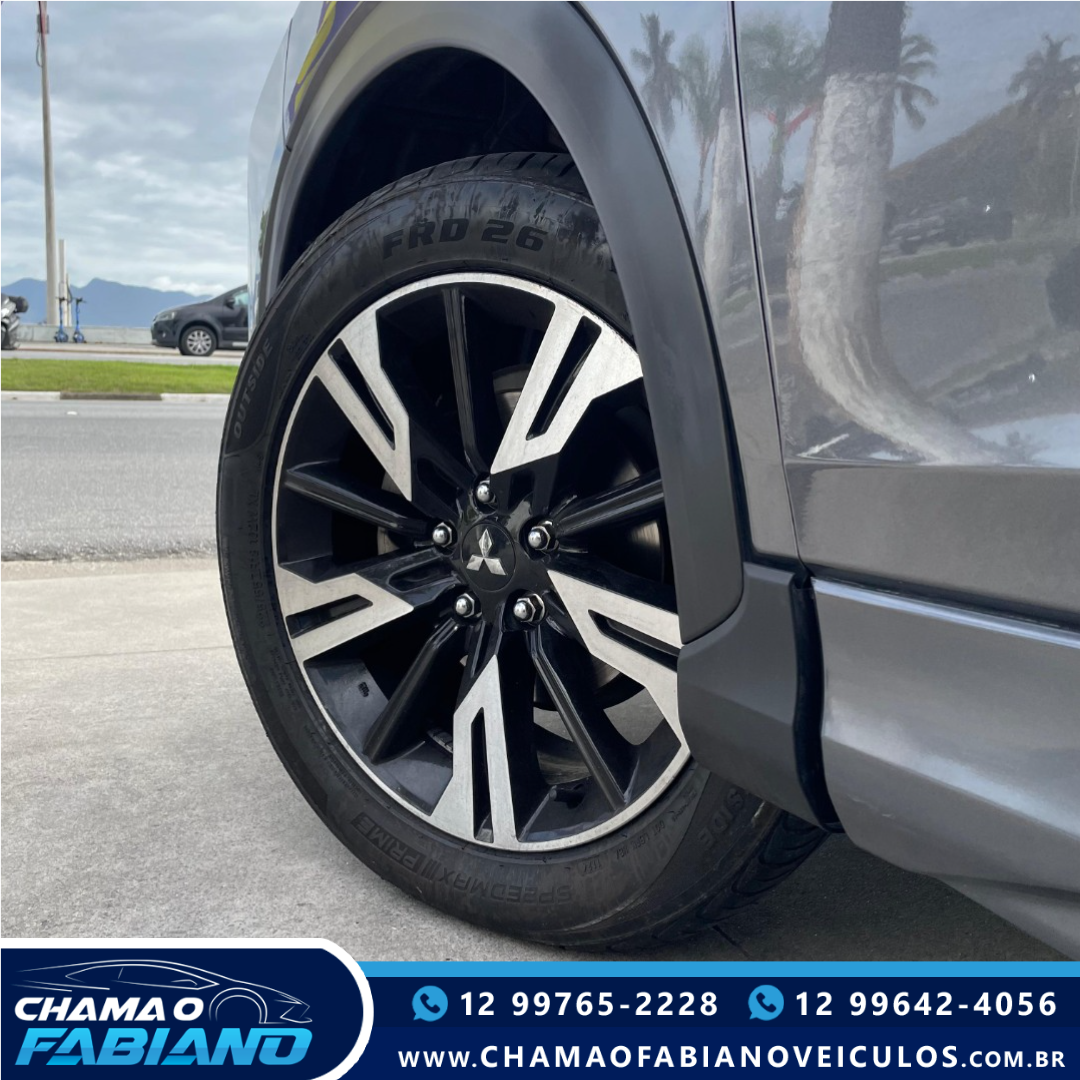MITSUBISHI Eclipse Cross 1.5 16V 4P MIVEC HPE-S TURBO AUTOMÁTICO CVT MITSUBISHI Eclipse Cross 1.5 16V 4P MIVEC HPE-S TURBO AUTOMÁTICO CVT