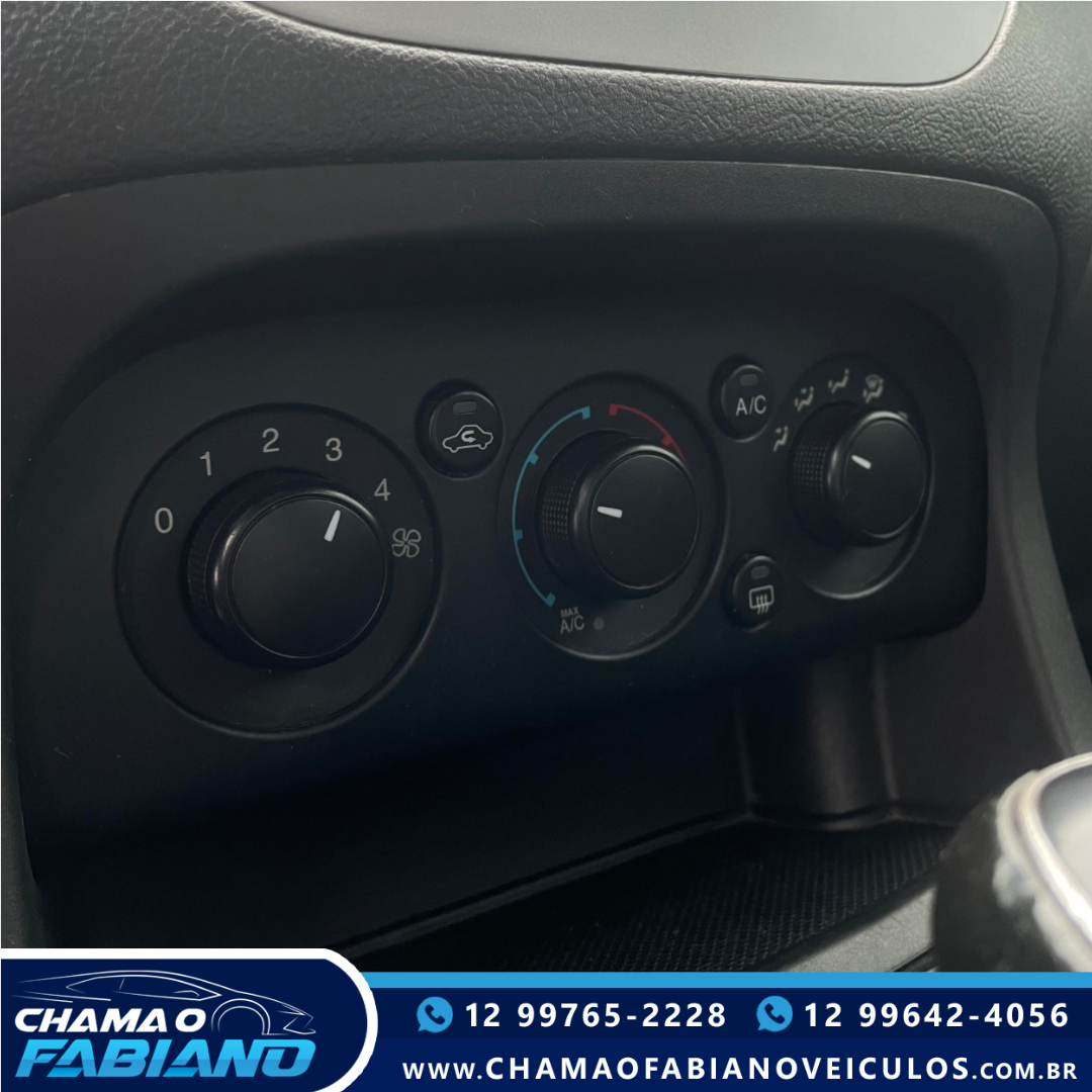 Ka Hatch 1.0 12V 4P TI-VCT SE FLEX