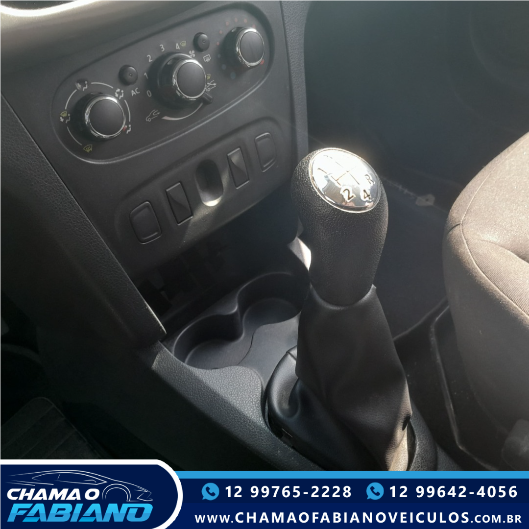 RENAULT Sandero 1.0 16V 4P FLEX EXPRESSION RENAULT Sandero 1.0 16V 4P FLEX EXPRESSION