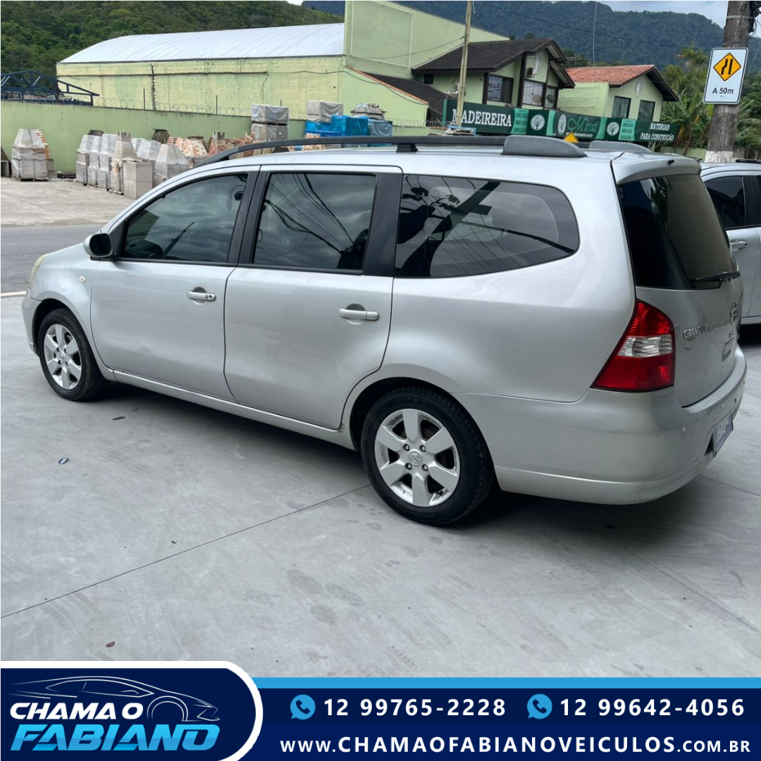 NISSAN Grand Livina 1.8 16V 4P SL FLEX AUTOMÁTICO