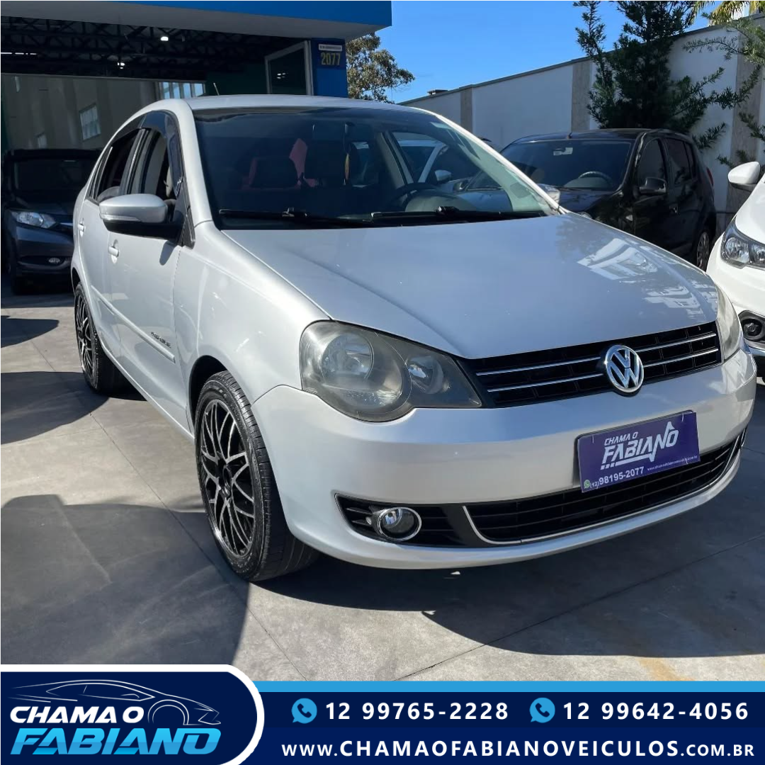 VOLKSWAGEN Polo Sedan 1.6 4P FLEX COMFORTLINE I-MOTION AUTOMATIZADO VOLKSWAGEN Polo Sedan 1.6 4P FLEX COMFORTLINE I-MOTION AUTOMATIZADO