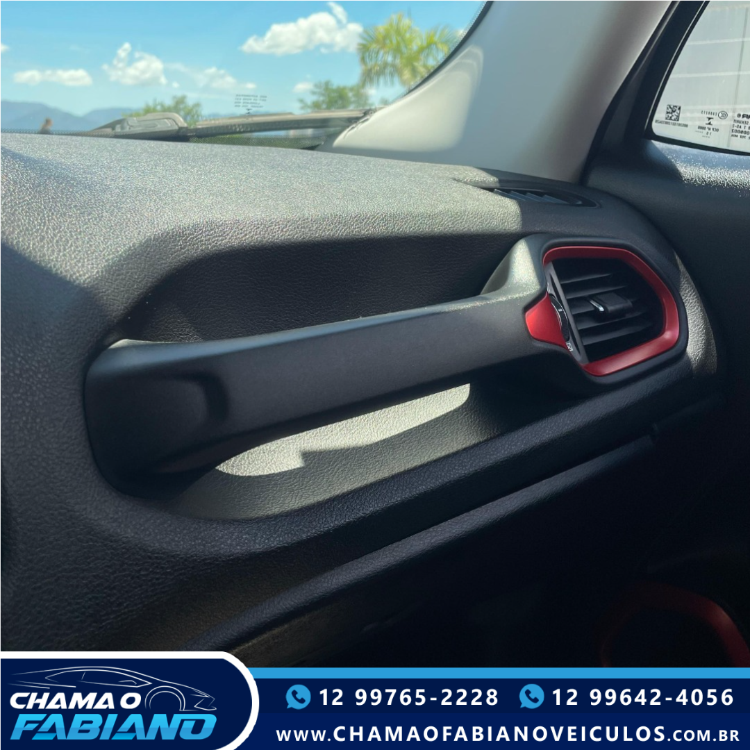 JEEP Renegade 2.0 16V 4P TURBO DIESEL TRAILHAWK 4X4 AUTOMÁTICO