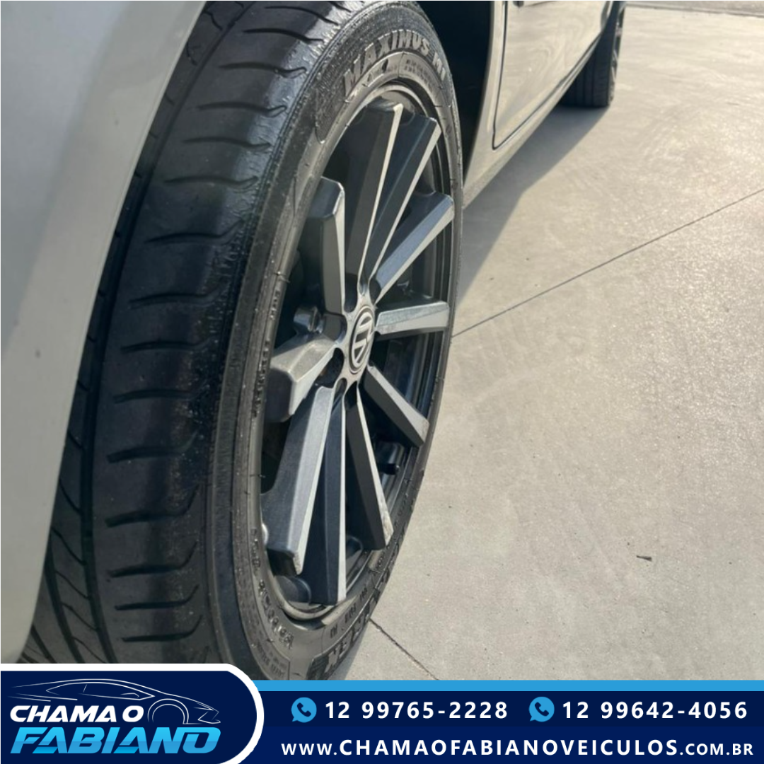 VOLKSWAGEN Fox 1.6 4P TRENDLINE FLEX