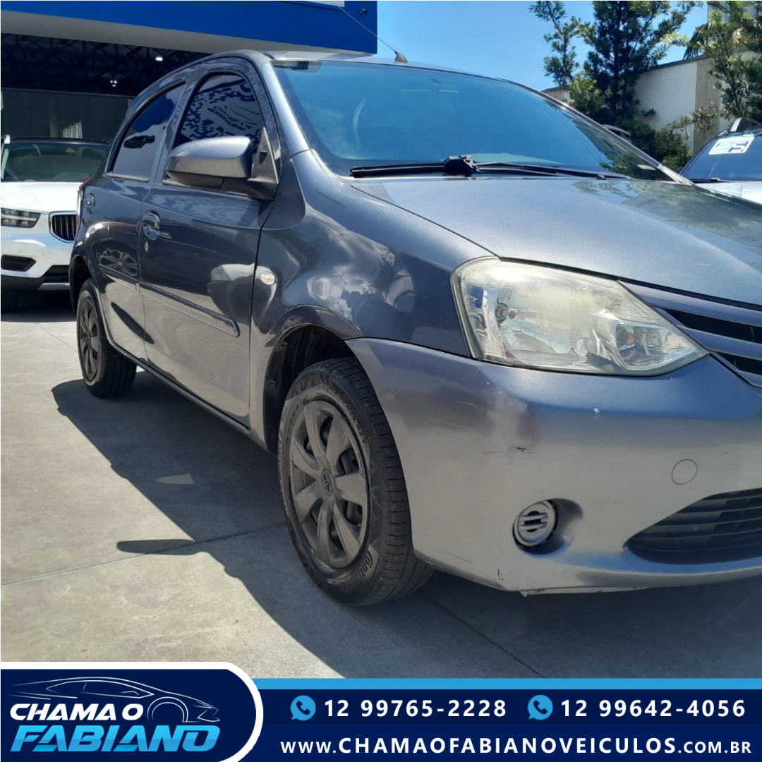 TOYOTA Etios Hatch 1.3 16V 4P FLEX X