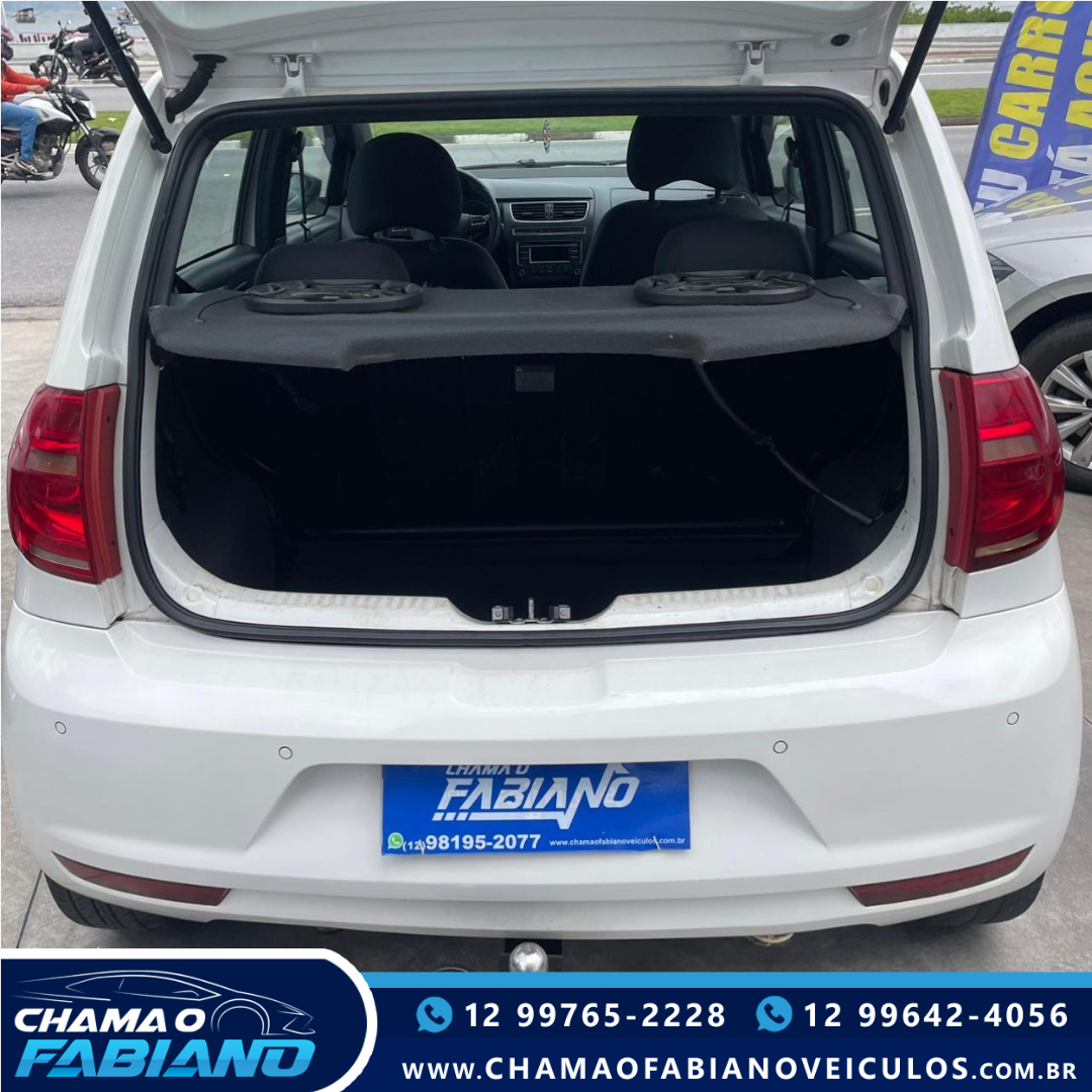 VOLKSWAGEN Fox 1.6 4P SELEÇÃO FLEX VOLKSWAGEN Fox 1.6 4P SELEÇÃO FLEX