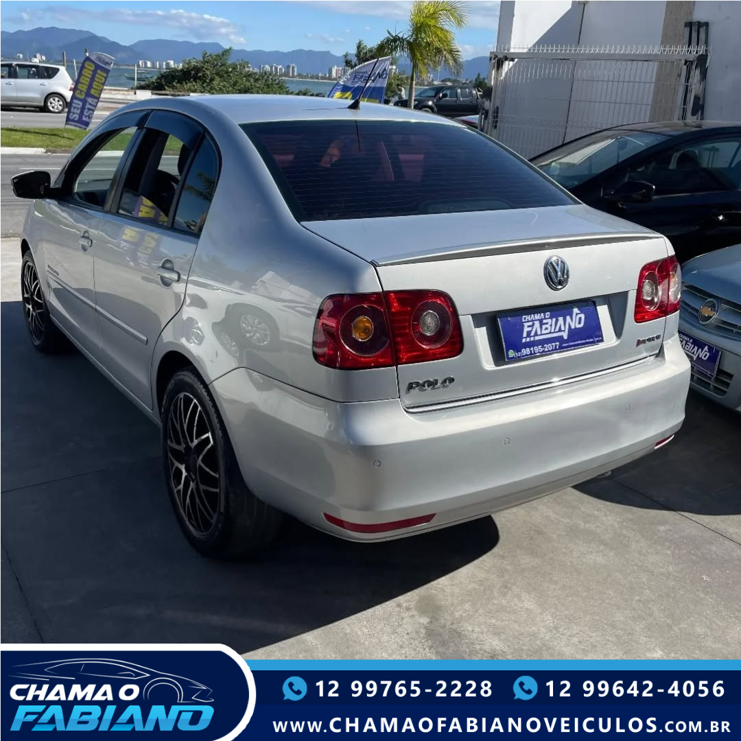 VOLKSWAGEN Polo Sedan 1.6 4P FLEX COMFORTLINE I-MOTION AUTOMATIZADO VOLKSWAGEN Polo Sedan 1.6 4P FLEX COMFORTLINE I-MOTION AUTOMATIZADO