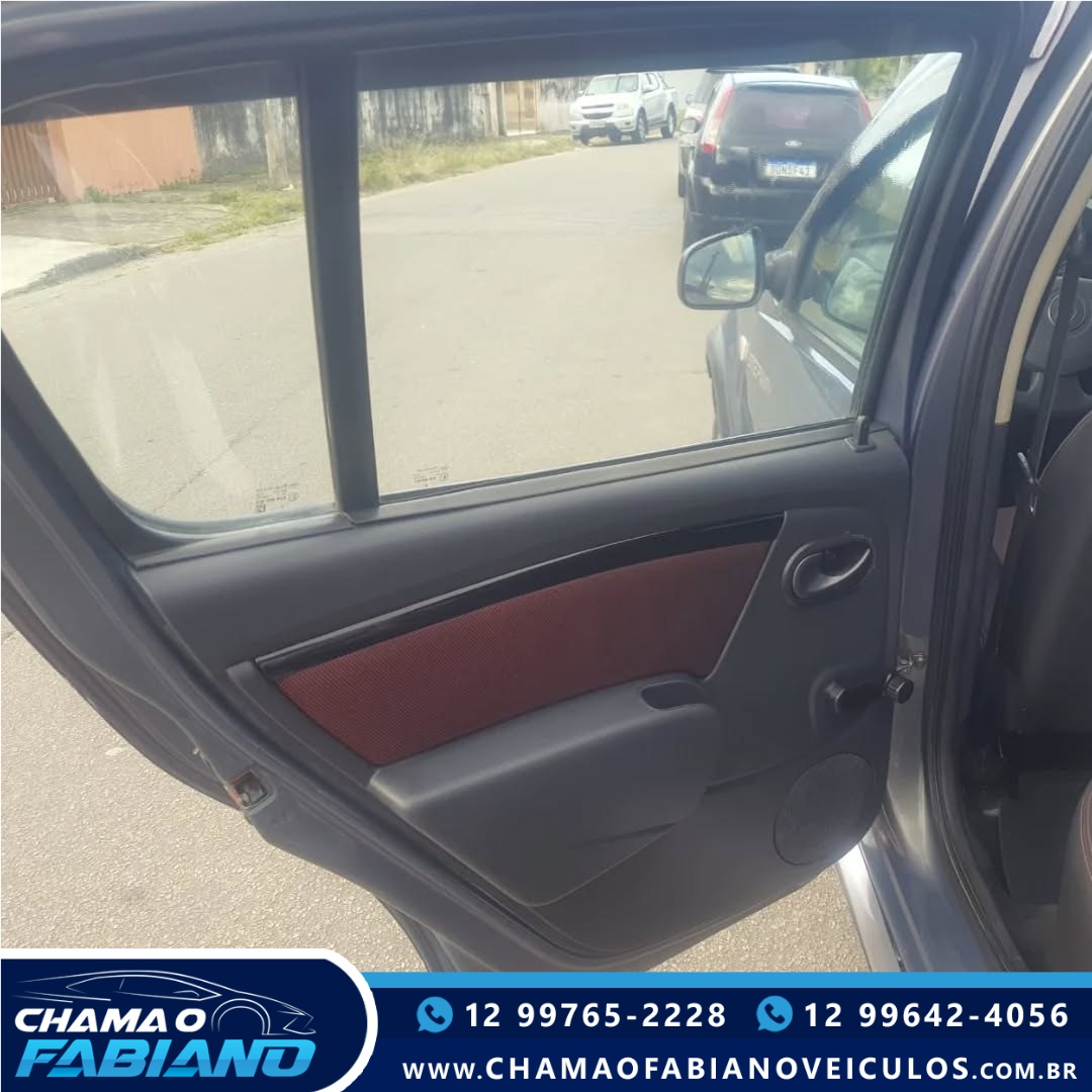 Sandero 1.6 16V 4P FLEX STEPWAY
