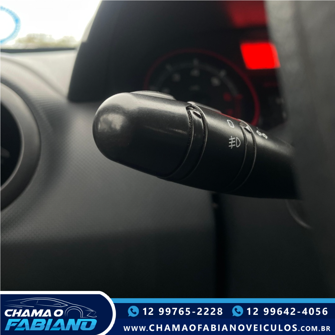 RENAULT Sandero 1.6 16V 4P FLEX STEPWAY RENAULT Sandero 1.6 16V 4P FLEX STEPWAY