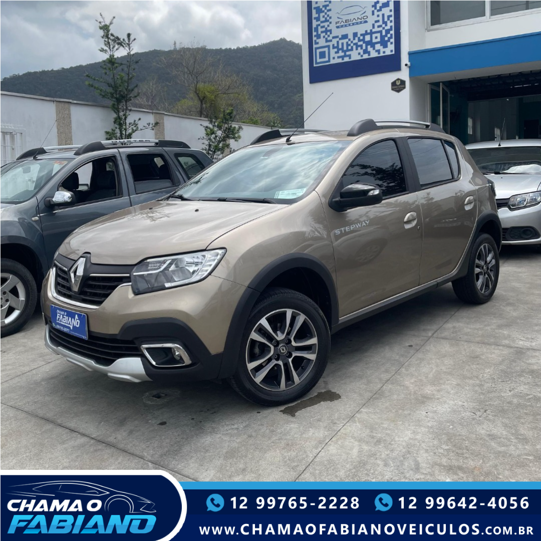RENAULT Sandero 1.6 16V 4P FLEX STEPWAY AUTOMÁTICO RENAULT Sandero 1.6 16V 4P FLEX STEPWAY AUTOMÁTICO