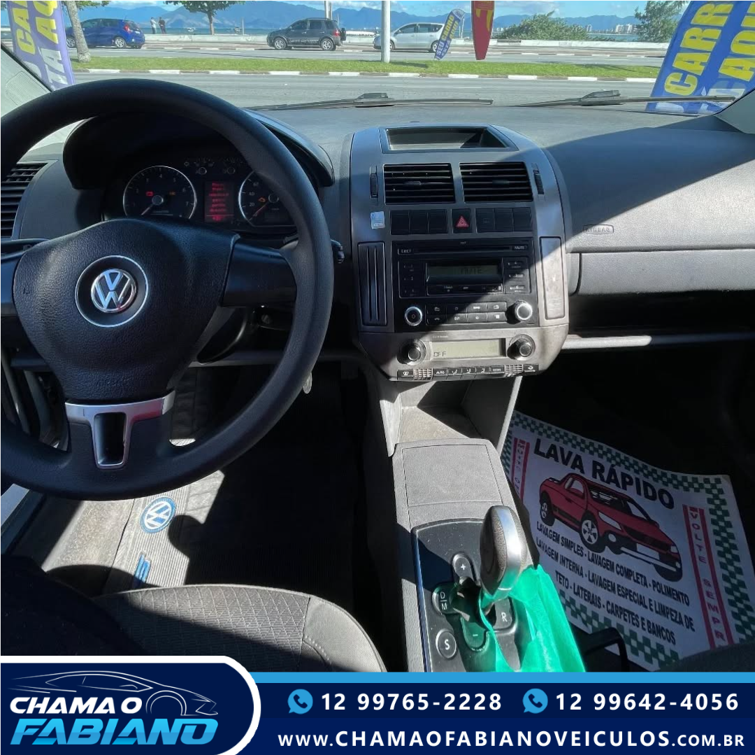 VOLKSWAGEN Polo Sedan 1.6 4P FLEX COMFORTLINE I-MOTION AUTOMATIZADO VOLKSWAGEN Polo Sedan 1.6 4P FLEX COMFORTLINE I-MOTION AUTOMATIZADO